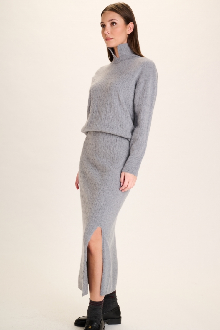  DARK GREY
