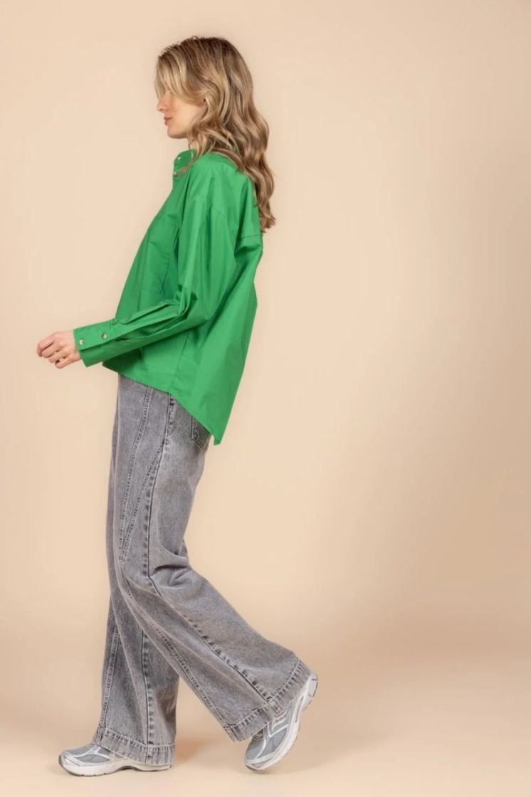  GREY JEANS